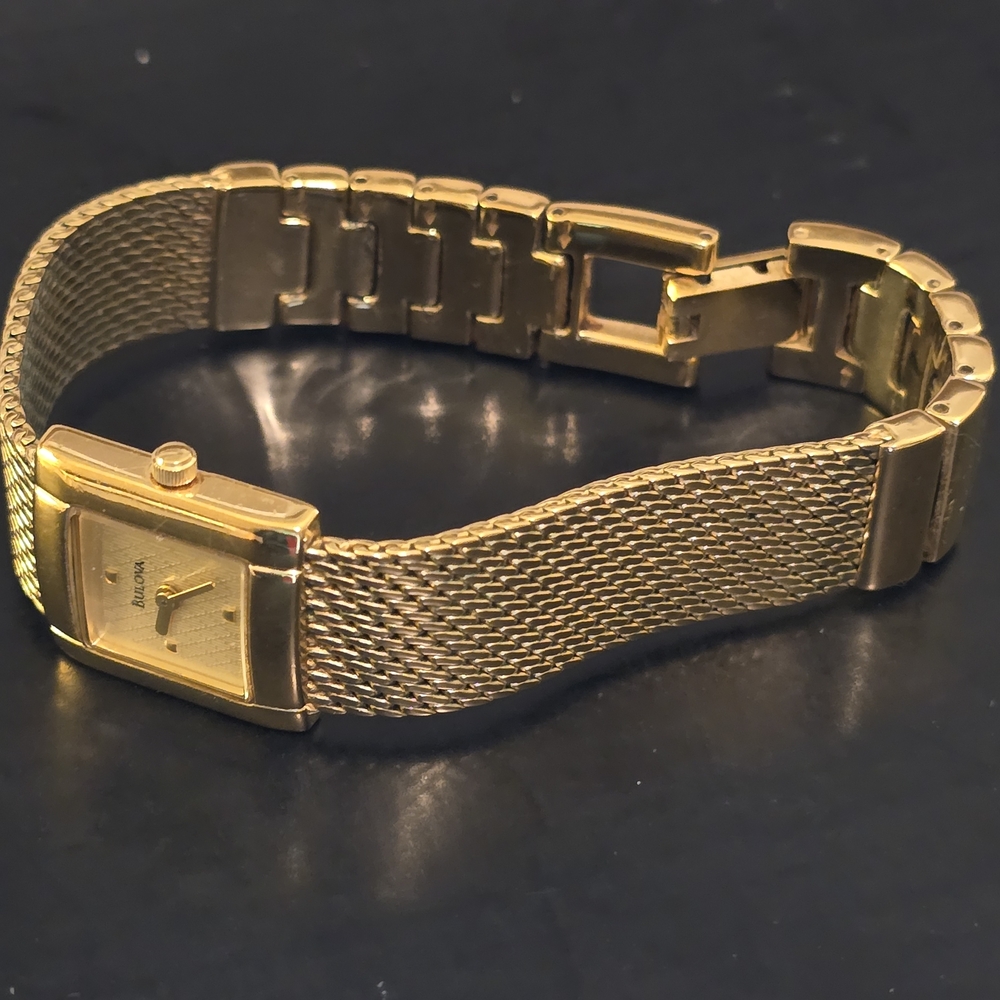 Bulova Gold Mesh Watch - Picture 3 of 8